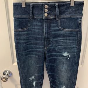 American Eagle High-Waisted Jeans